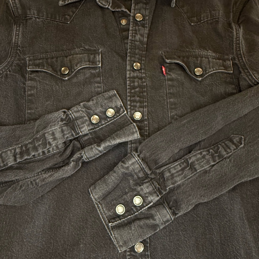 Levi's® Mens Long Sleeve Western Shirt, Black Denim Rinse, Size SMALL - Picture 8 of 13